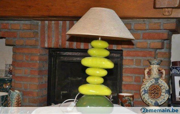 decoration zen au 7 galets vert avec lampe