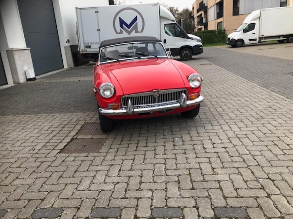 Roadster MGB en bon état, bonne affaire..., Rouge, Achat, Entreprise, Boîte manuelle