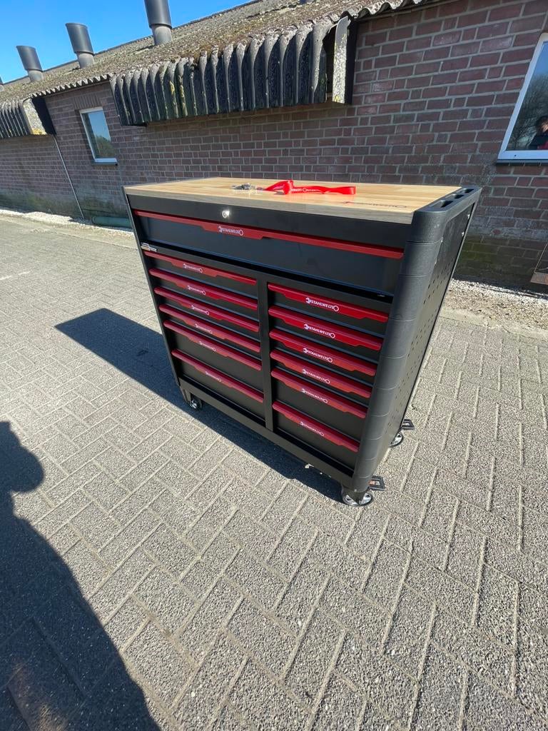Stalhwelt Gereedschaps kar te koop, Ophalen, Gevuld, Nieuw