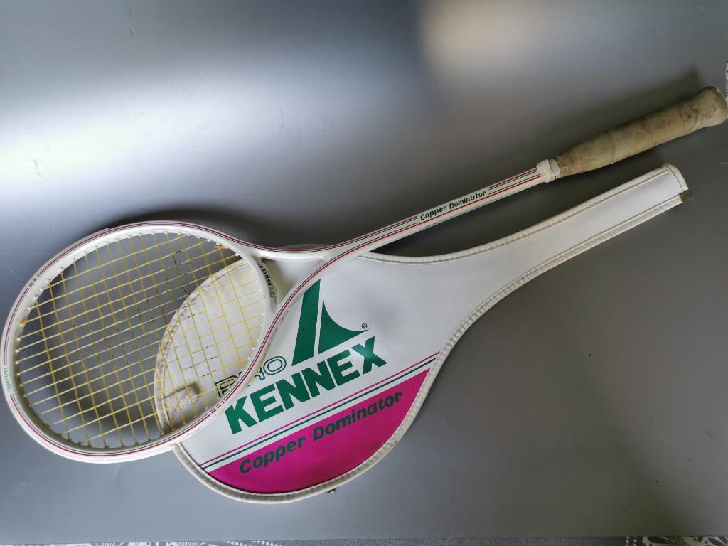 Raquette de squash Kennex, Sports & Fitness, Squash, Utilisé, Raquette, Avec housse, Enlèvement ou Envoi