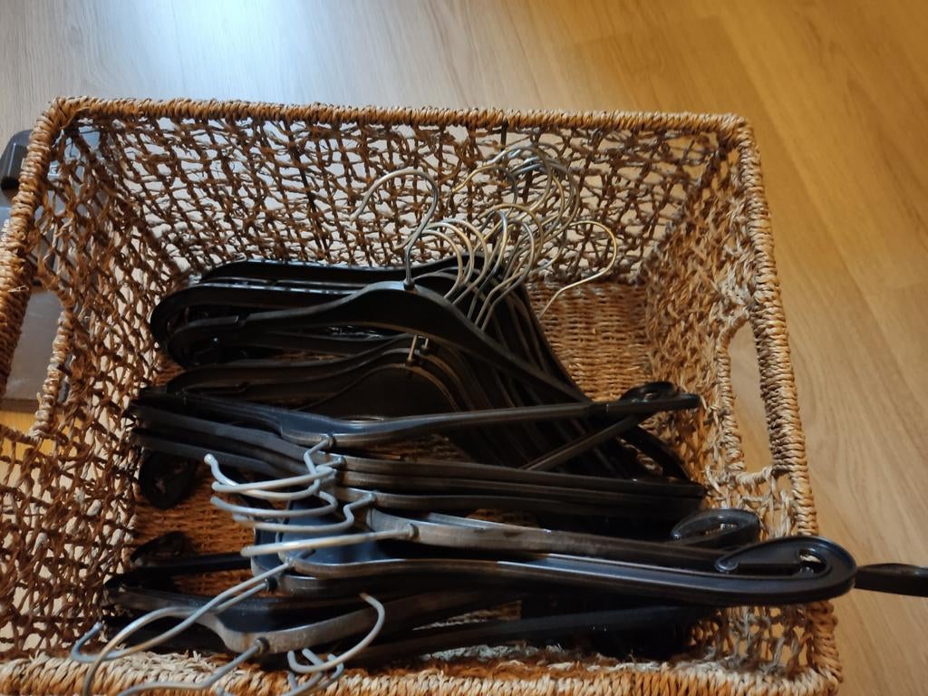 20 kapstokken gratis, Ophalen