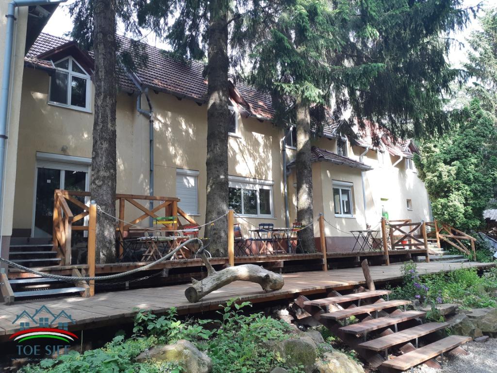 Te koop in Hongarije - Mátraszentimre (idn241015), Immo, Buitenland, 10 kamers, Dorp, Overige soorten, 330 m²