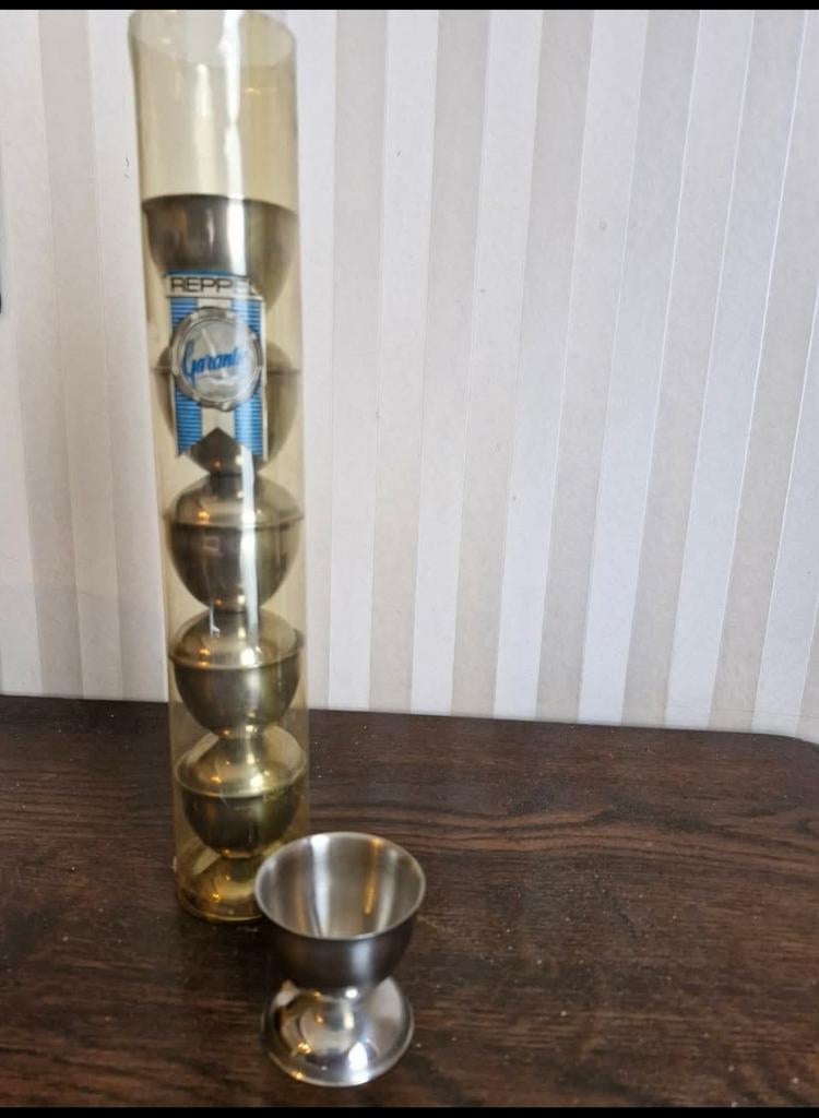 6 vintage eierdopjes Reppel, Enlèvement, Métal