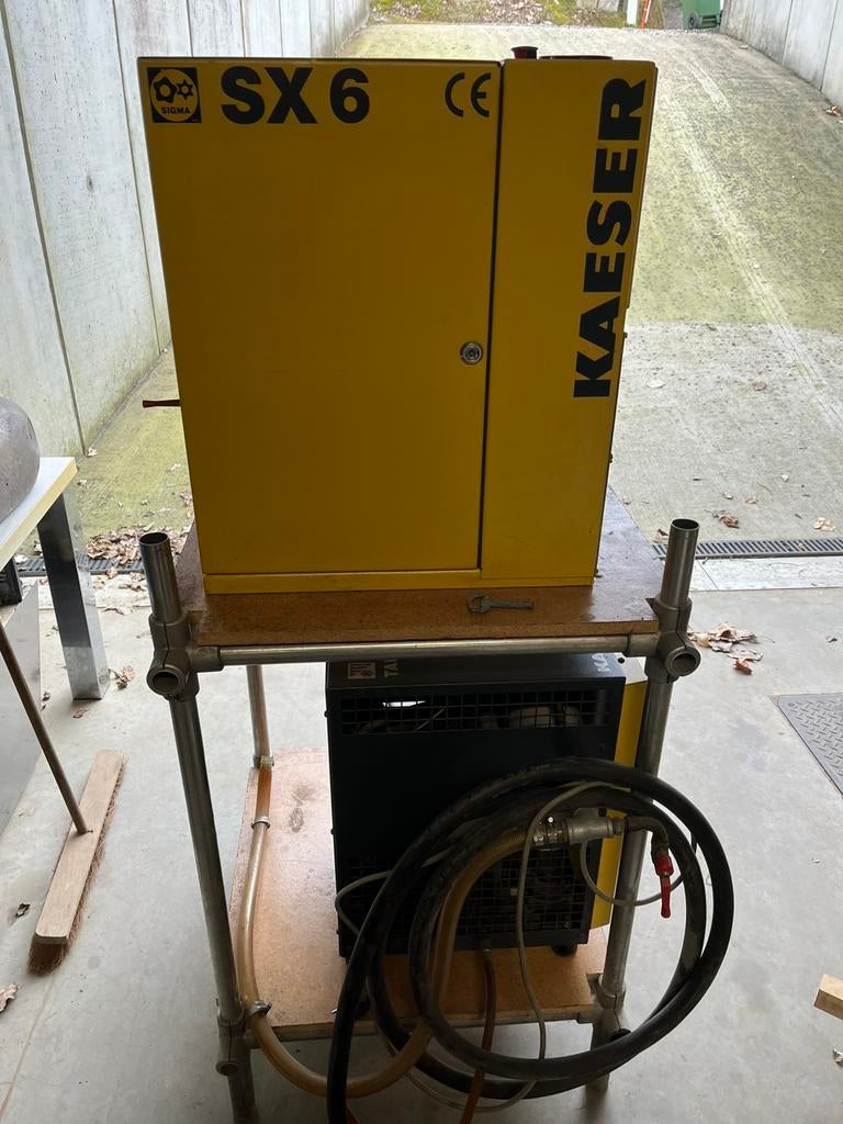Kaeser schroefcompressor/droger/tank, Réduction de bruit, 400 à 800 litres/min, Enlèvement, 100 litres ou plus
