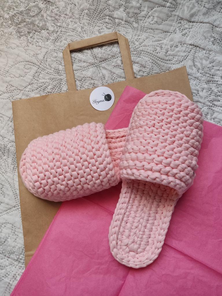 Handgemaakte pantoffels., Ophalen, Nieuw, Roze, Pantoffels of Sloffen
