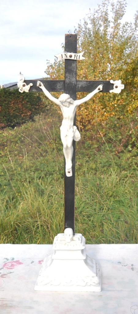 crucifix a poser bois et porcelaine 41x18cm, Enlèvement ou Envoi