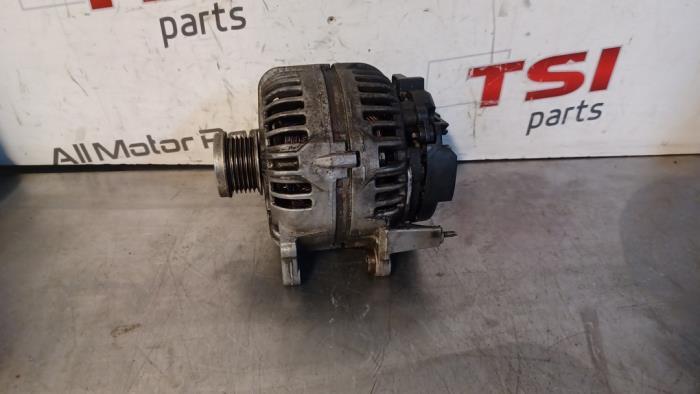 Dynamo van een Volkswagen Tiguan, Auto-onderdelen, Gebruikt, -, Volkswagen, -