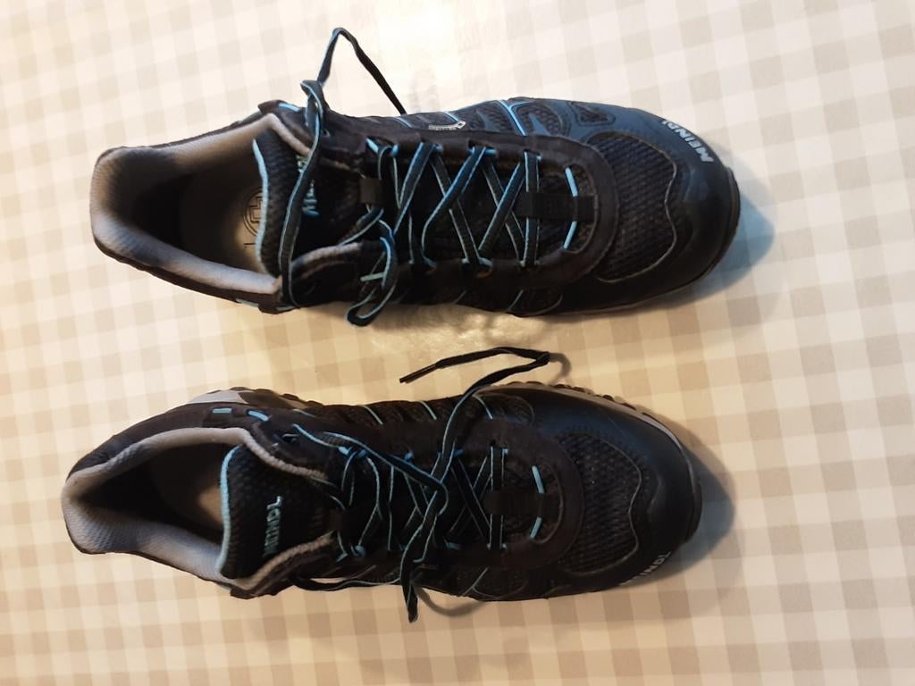 WMNS NIKE FREE 5,0, Ophalen of Verzenden, Zo goed als nieuw