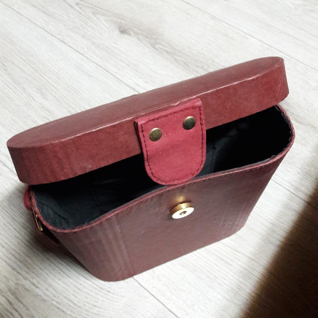 Boîte de rangement multi-usages, prix : 5€, Enlèvement ou Envoi, Comme neuf