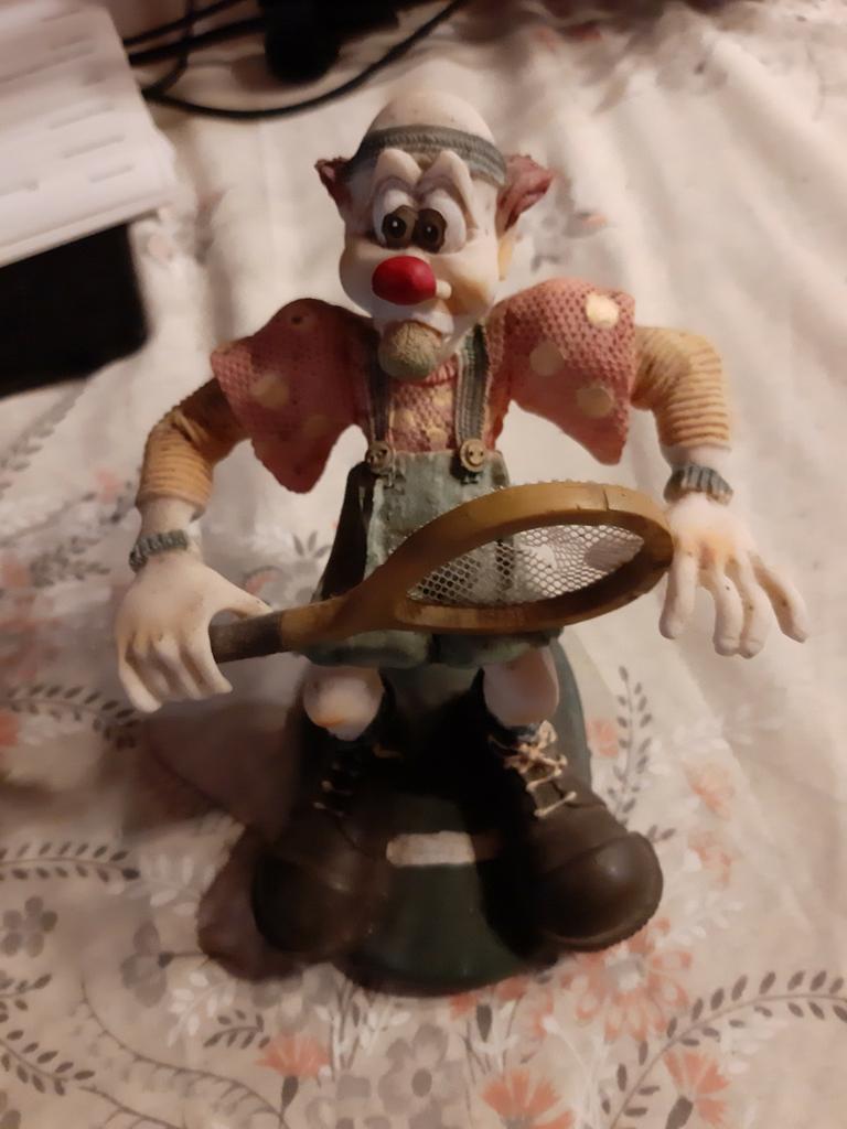 Clown, Ophalen, Zo goed als nieuw