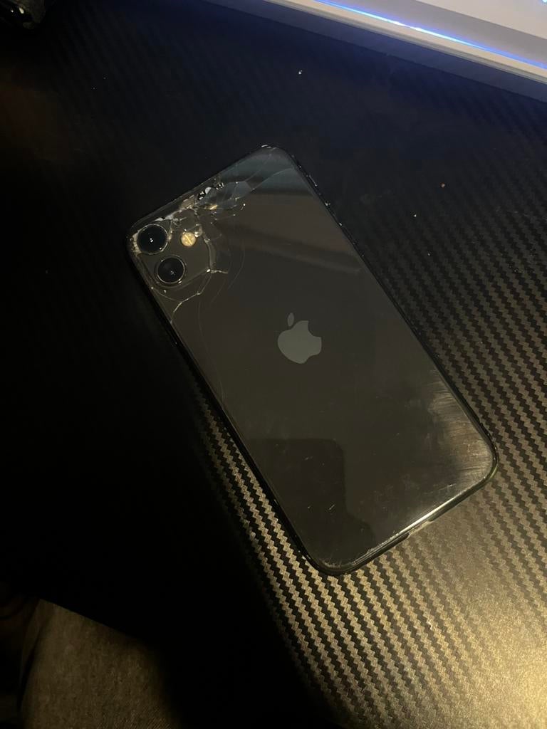Iphone 11 64GB, Telecommunicatie, Mobiele telefoons | Apple iPhone, Zwart, Refurbished, 64 GB, Met simlock