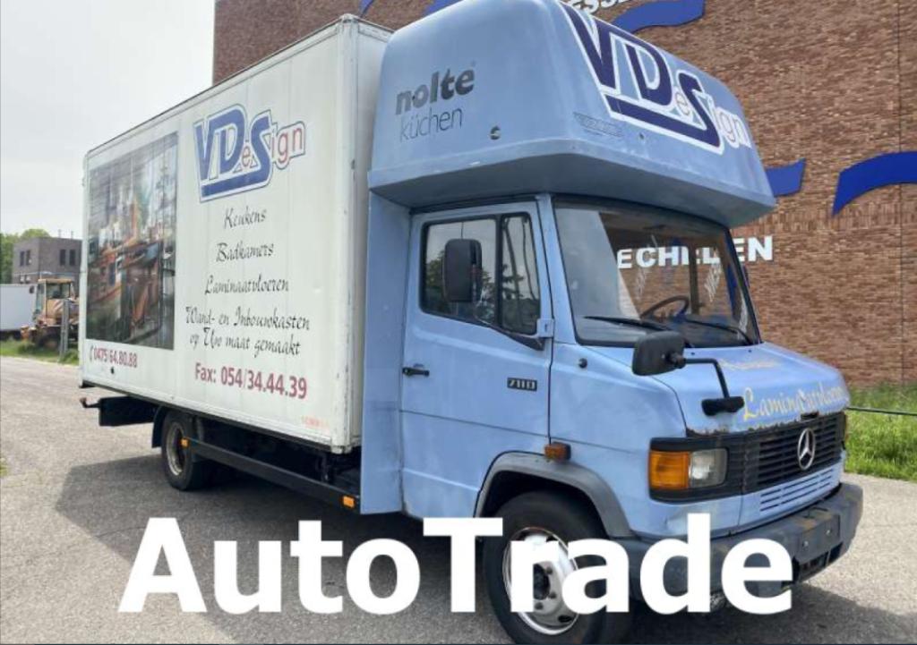 Vario 711D |1ste Eigenaar |Meubelbak| 1j Garantie, Auto's, Stof, Blauw, Mercedes-Benz, Grijs