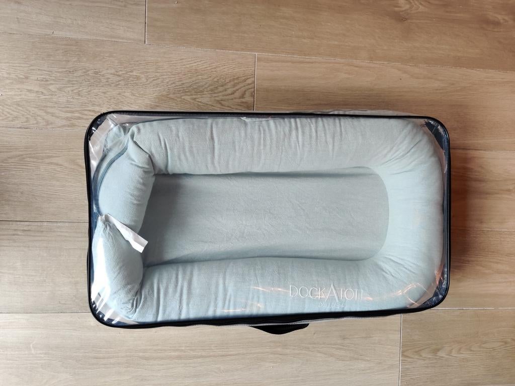 Dockatot deluxe + babynestje in prima staat, Enlèvement