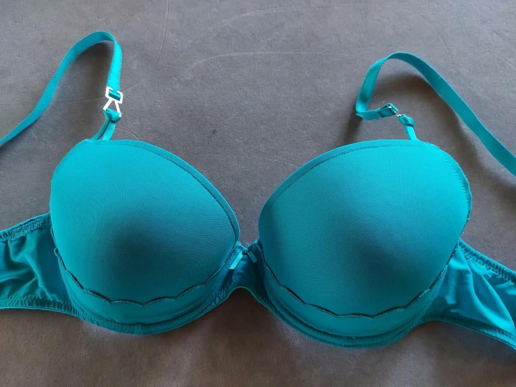 Très joli soutien-gorge Marie Jo L'Aventure bleu FR95C, Enlèvement ou Envoi, Soutien-gorge