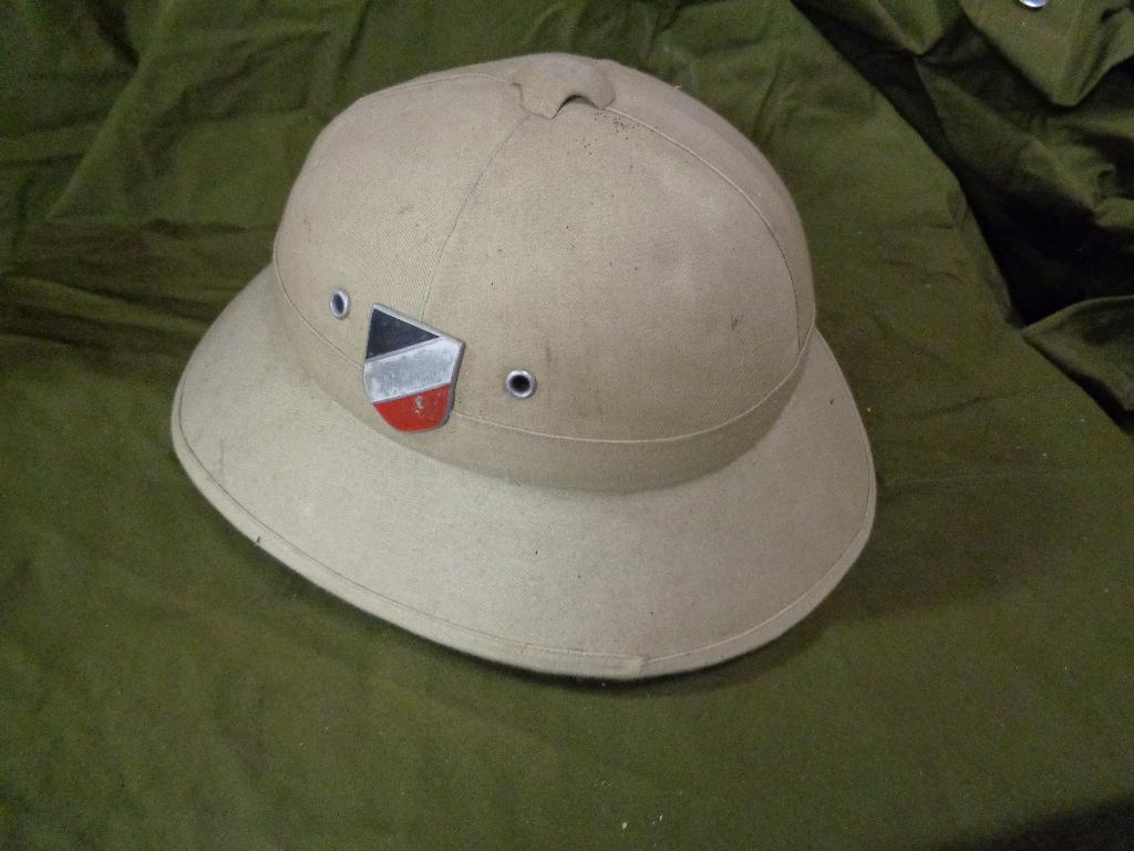 Repro tropen helm, Verzamelen, Militaria | Algemeen, Ophalen of Verzenden