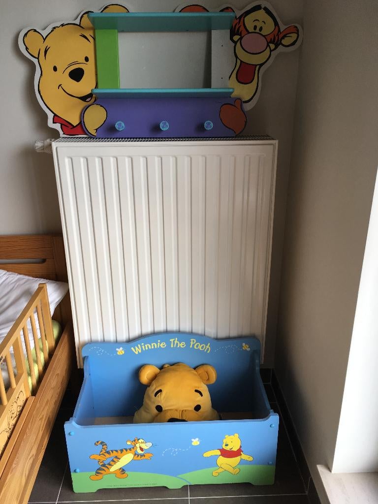 Opbergbak + hangplankje/kapstok - Winnie the pooh, Ophalen, Gebruikt, Overige typen