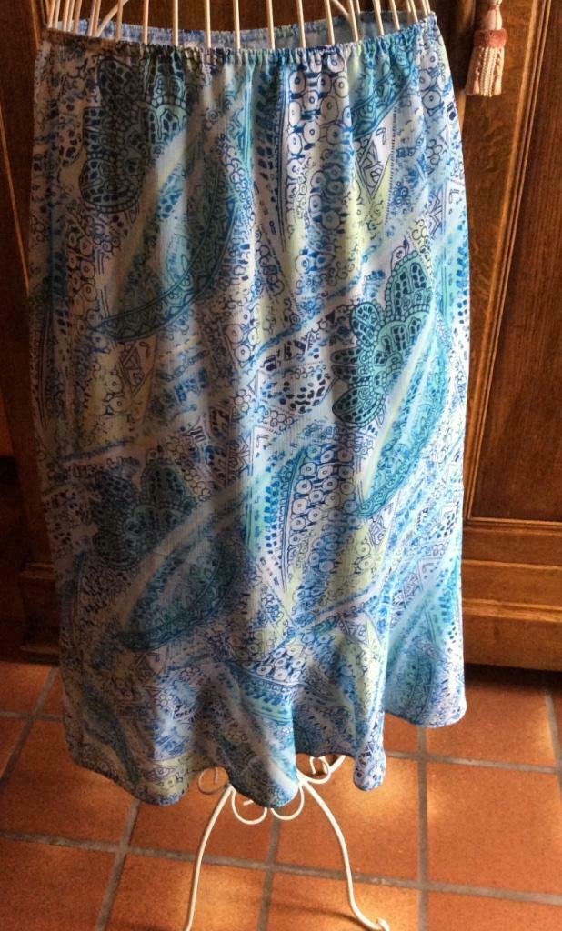 Zomerrok maat 5/46-48., Enlèvement ou Envoi, Comme neuf, Taille 46/48 (XL) ou plus grande