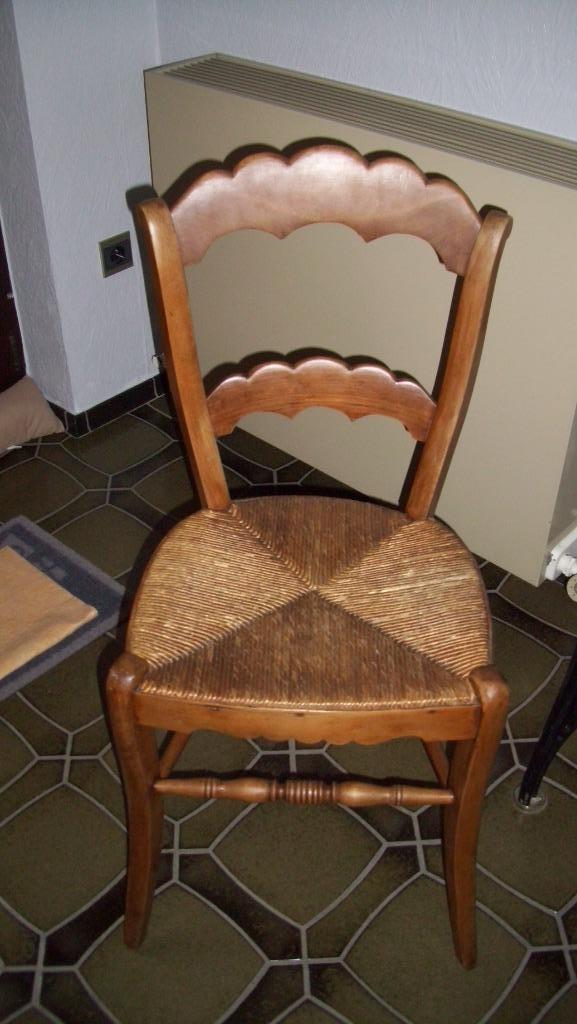 Ancienne chaise, Enlèvement
