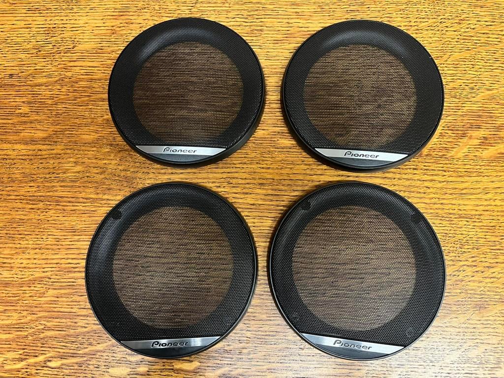 Lot 4x grilles haut-parleur auto Pioneer 13cm neufs, Autos : Divers, Haut-parleurs voiture, Envoi