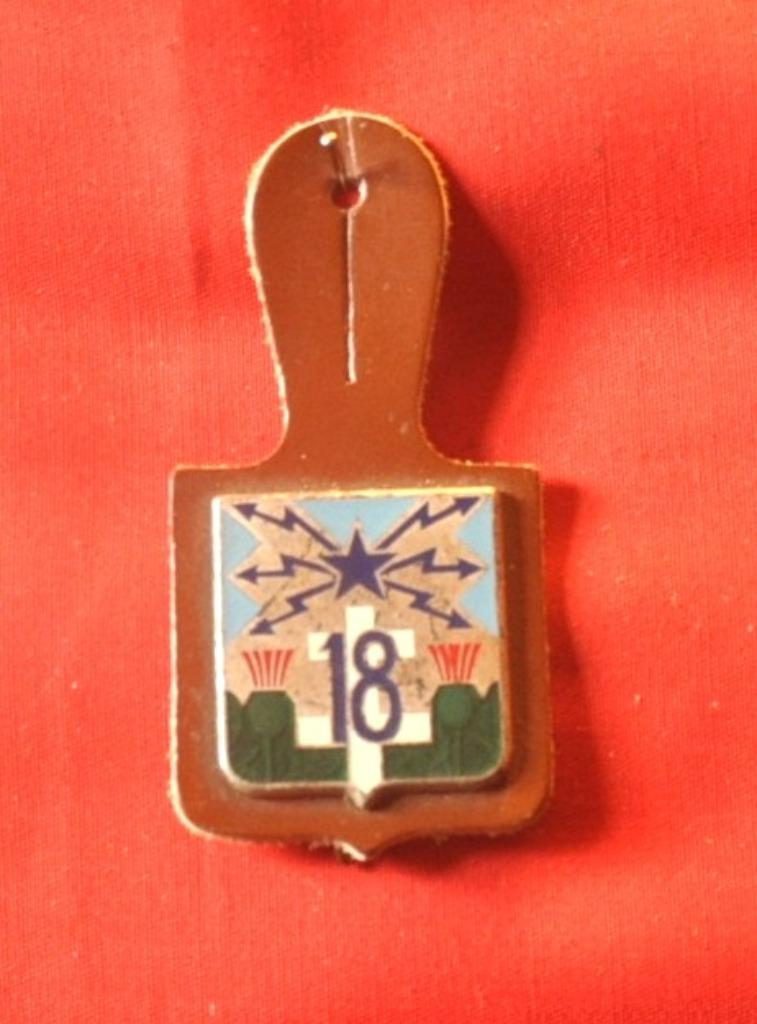 pucelle armée française 18eme régiment de transmission, Enlèvement ou Envoi, Armée de terre, Emblème ou Badge