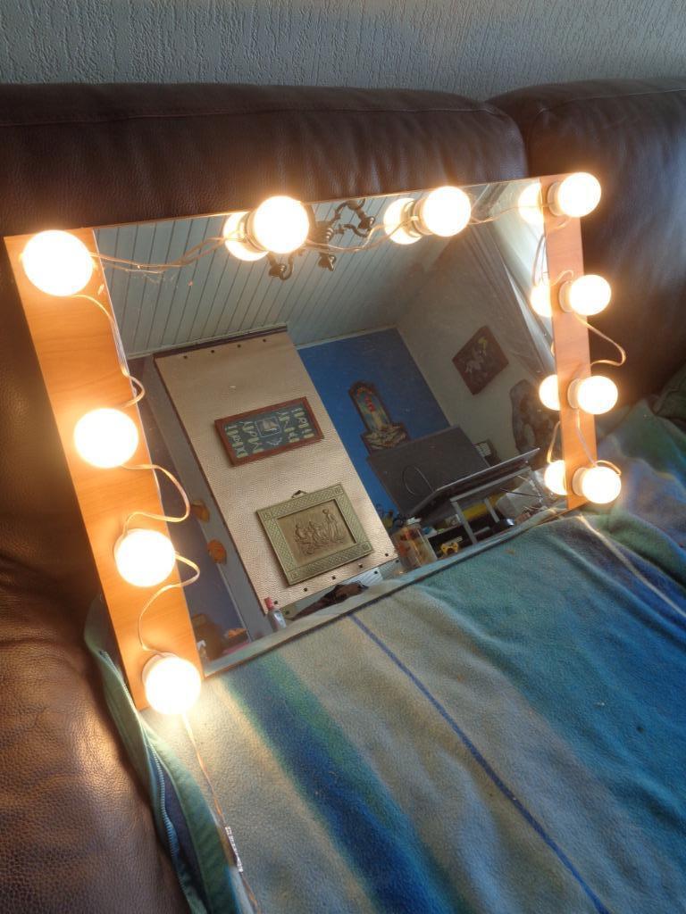 Miroir Hollywood illuminé 70 x 45 cm, Maison & Meubles, Moins de 100 cm, Comme neuf, Enlèvement, Rectangulaire