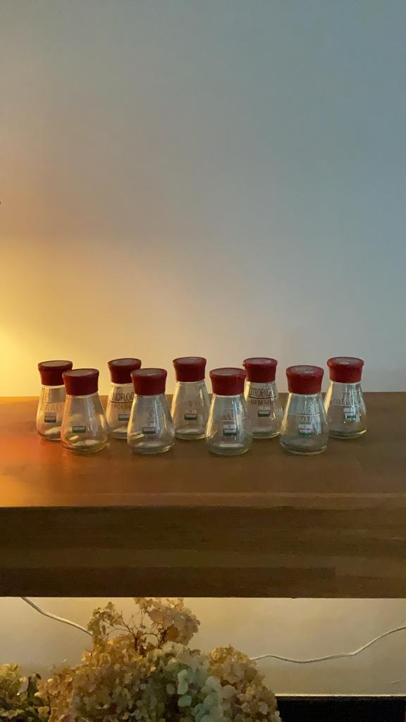 Kruidenpotjes VERSTEGEN 9 stuks, Enlèvement ou Envoi, Utilisé