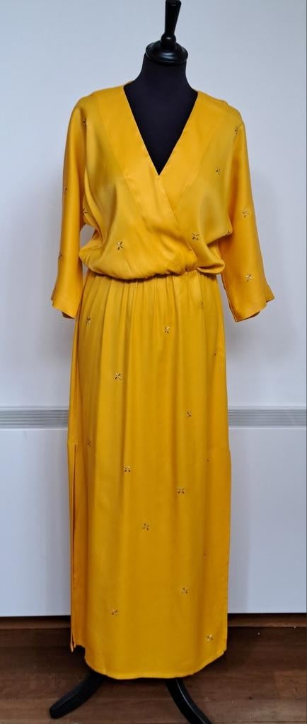 SVNTY, Enlèvement ou Envoi, Comme neuf, Taille 38/40 (M)