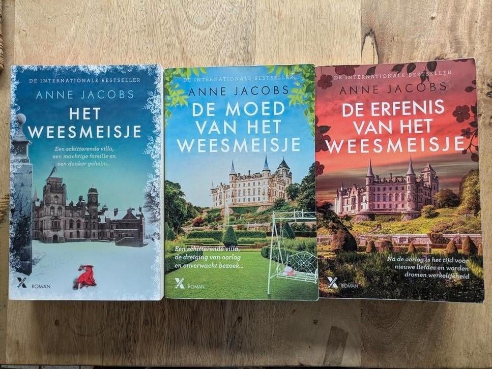 3 x boek Het weesmeisje / Anne Jacobs, Boeken, Ophalen of Verzenden, Gelezen, Anne Jacobs
