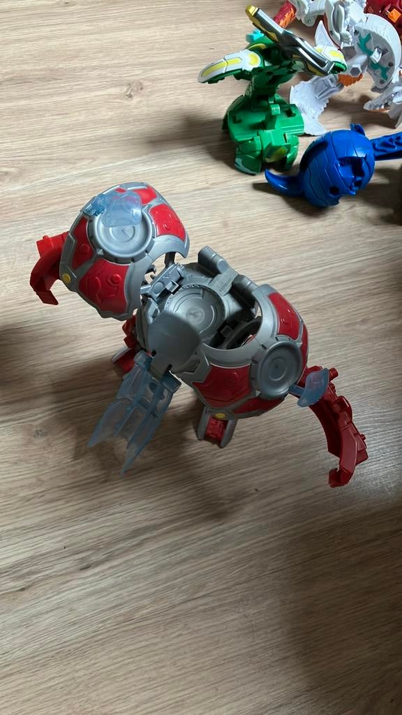 Bakugan (heel veel), Enlèvement, Comme neuf