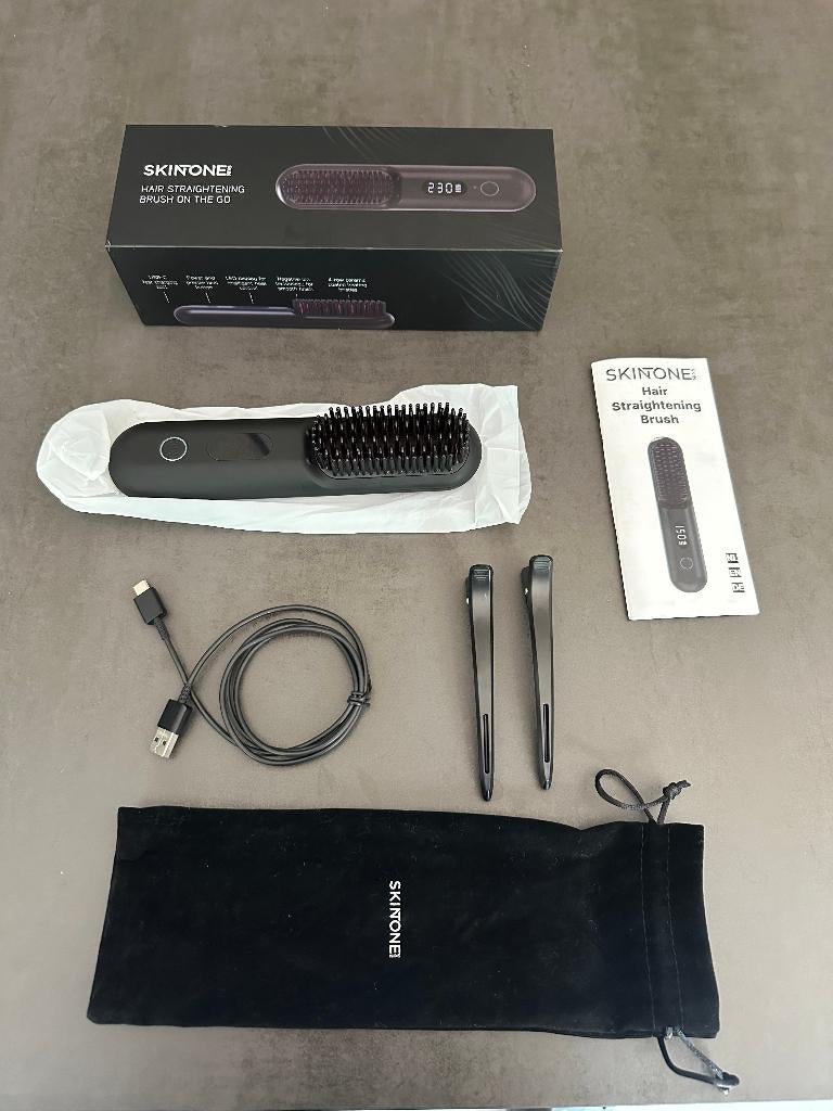 Brosse chauffante (de voyage) SKINTONE – Neuve, Bijoux, Sacs & Beauté, Beauté | Soins des cheveux, Enlèvement ou Envoi, Neuf, Peigne ou Brosse