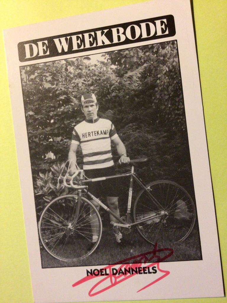 wielerkaart 1986 team hertekamp noel danneels signe, Verzenden, Zo goed als nieuw