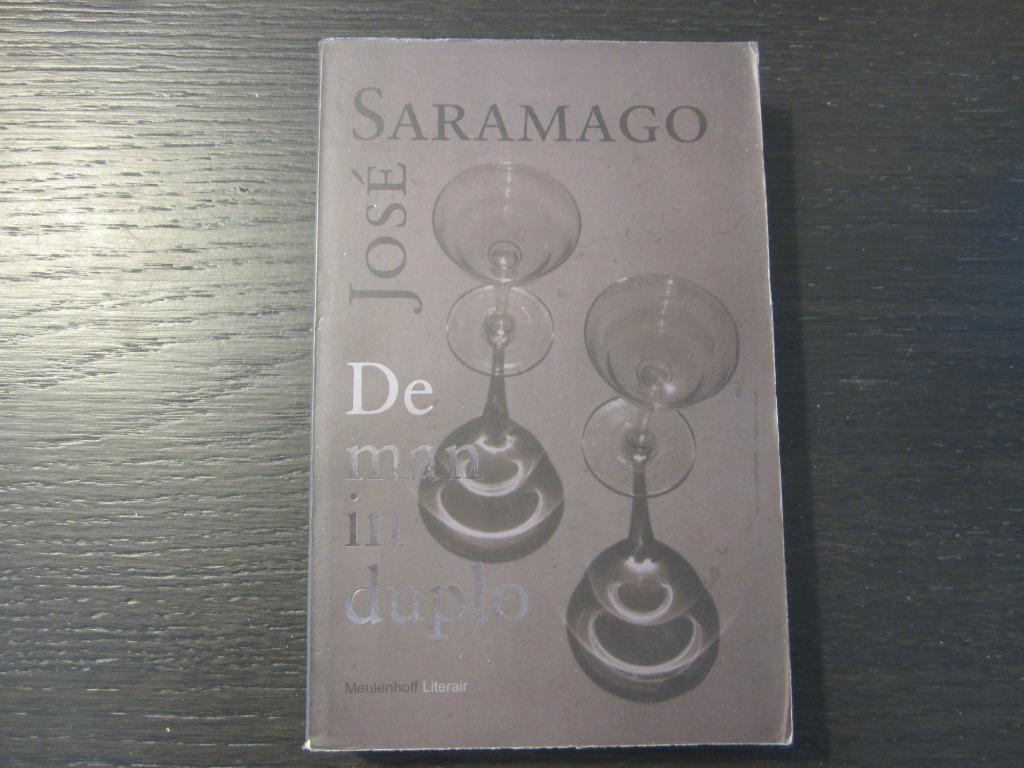 De man in duplo   -José Saramago, Enlèvement ou Envoi
