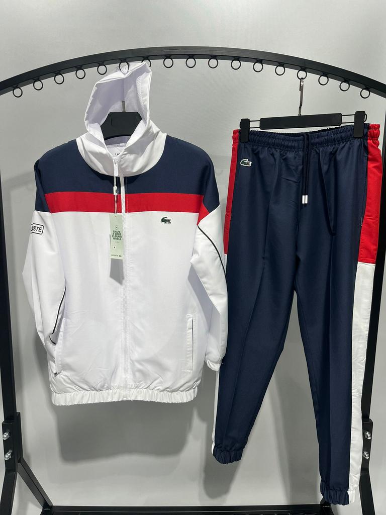 Training Lacoste - size : S, Enlèvement ou Envoi, Neuf, Taille 46 (S) ou plus petite, Général