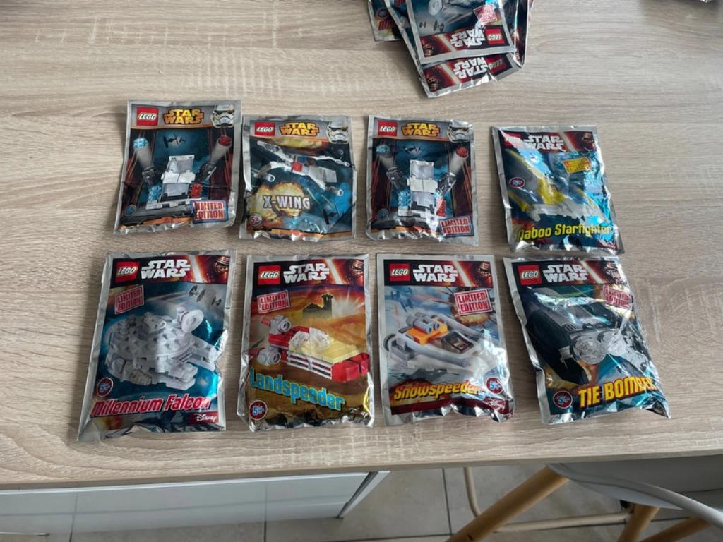 Lot de 8 vaisseaux star wars lego Disney édition limitée, Enfants & Bébés, Jouets | Duplo & Lego, Neuf, Lego, Ensemble complet