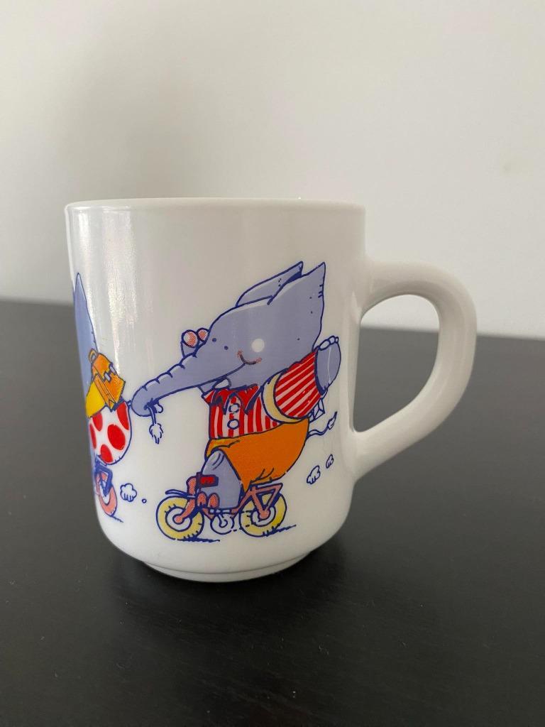 Tasse Roda avec deux éléphants, Ophalen of Verzenden, Gebruikt