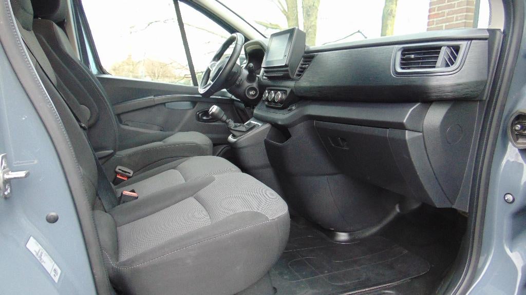 AUTO, Auto's, Voorwielaandrijving, Stof, Bedrijf, 5 deurs
