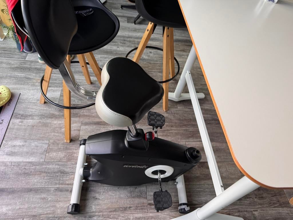Worktrainer: Fiets/bureaustoel - office trainer, Ophalen, Zo goed als nieuw, Metaal, Buik