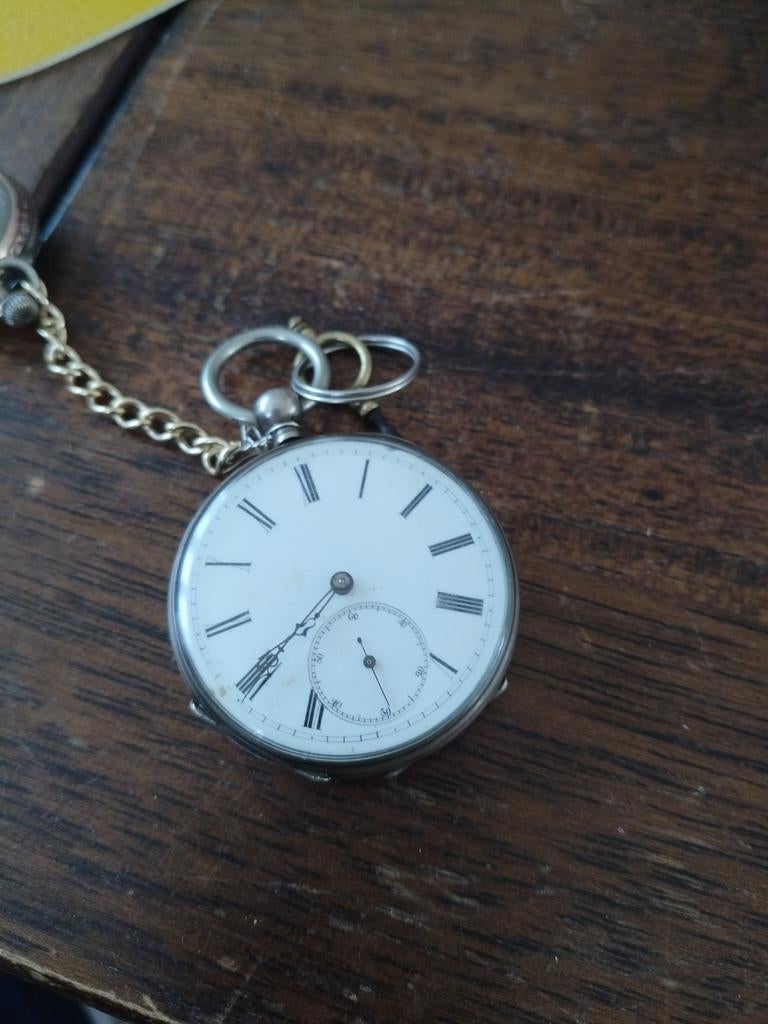 Antiek zilveren horloge  19e eeuw, Antiek en Kunst, Antiek | Klokken, Ophalen