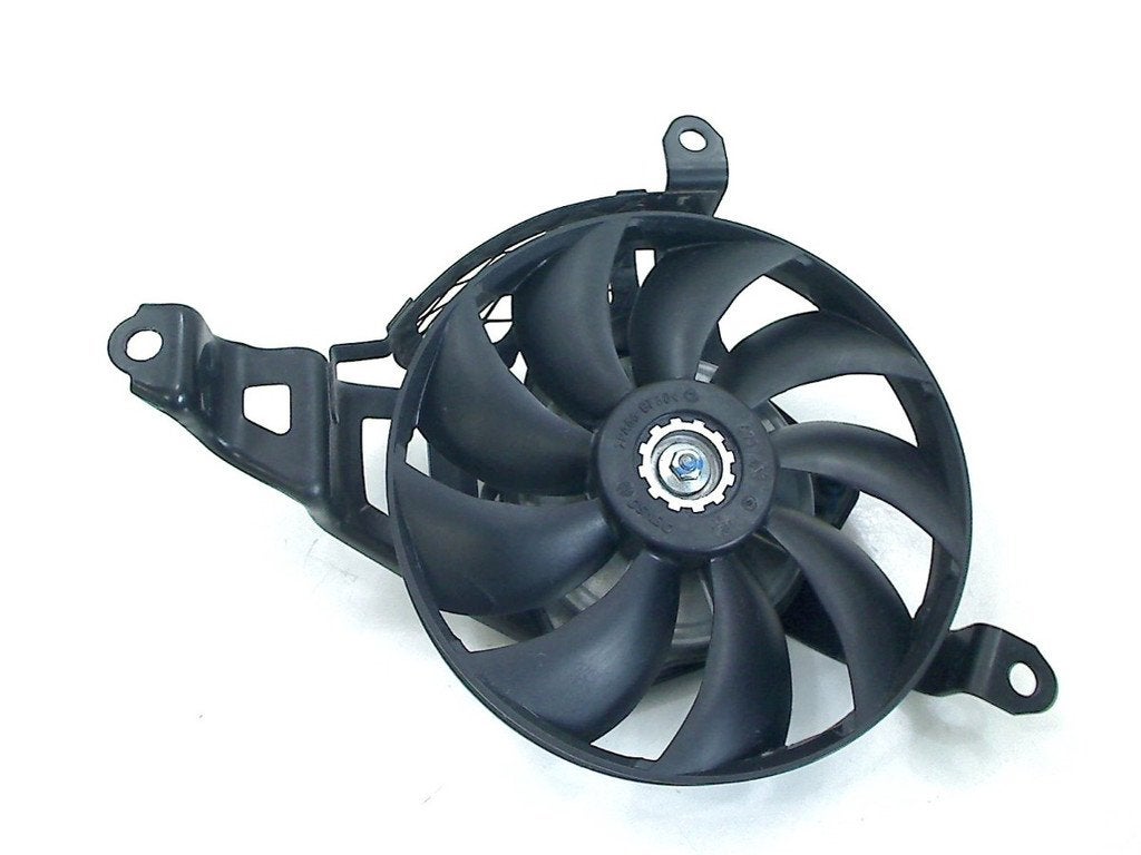 VENTILATEUR DL 650 V-Strom 2017-2020 (DL650) (065000-4101), Dhr. S. di Majo, Utilisé, Info@cama-motorparts.nl, P.J. Troelstraweg 8 8
3144 CX  MAASSLUIS, NL