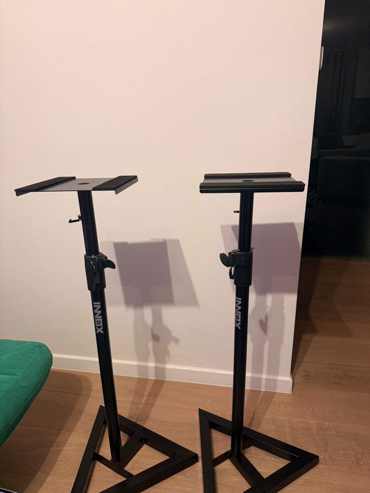 Inox speakerstands, studio speaker statief, Ophalen, Zo goed als nieuw, Speaker