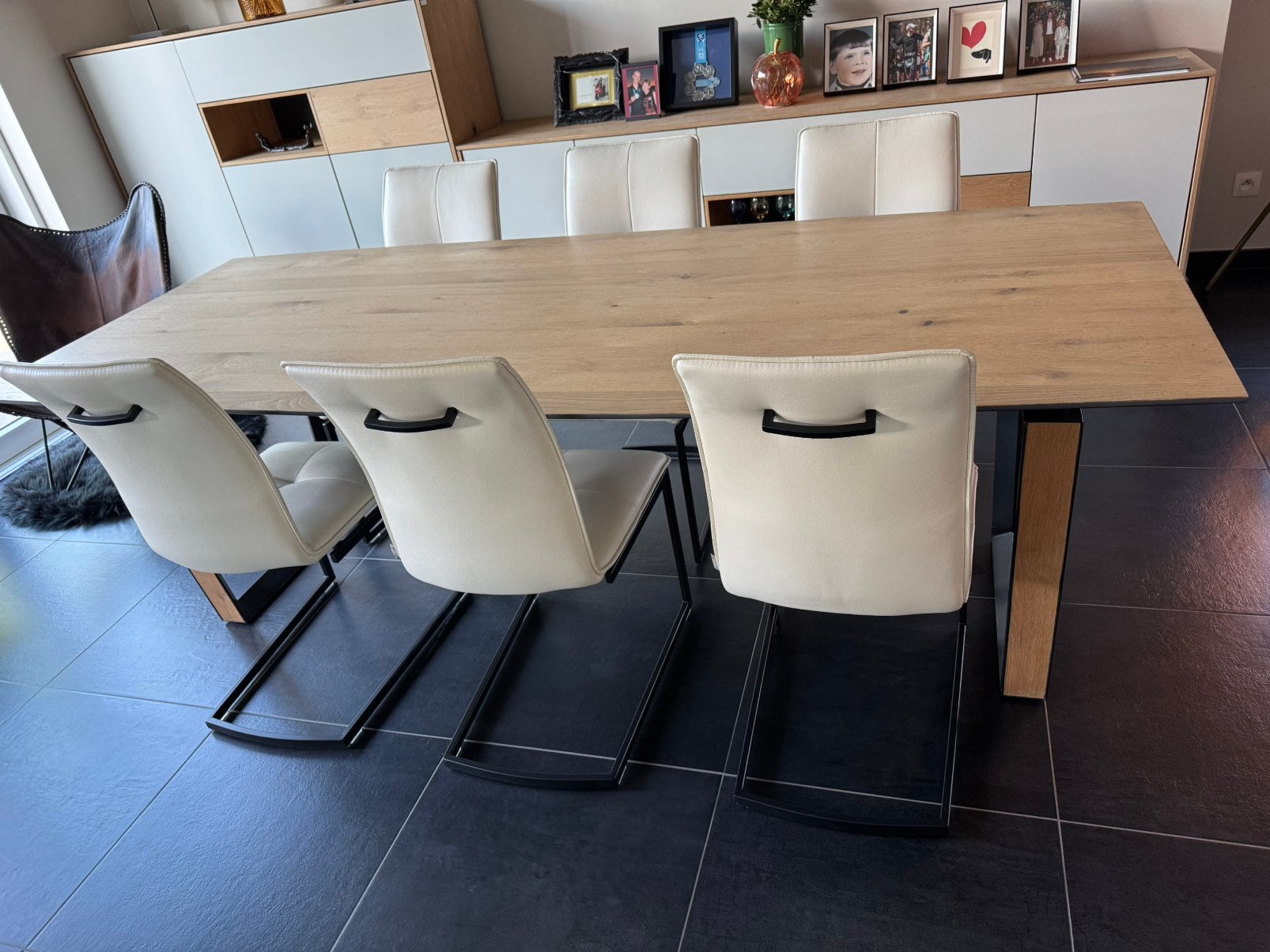 Eetplaats met verlichting te koop merk Xoon, Huis en Inrichting, Ophalen, Zo goed als nieuw, Modern, 6 tot 8 stoelen
