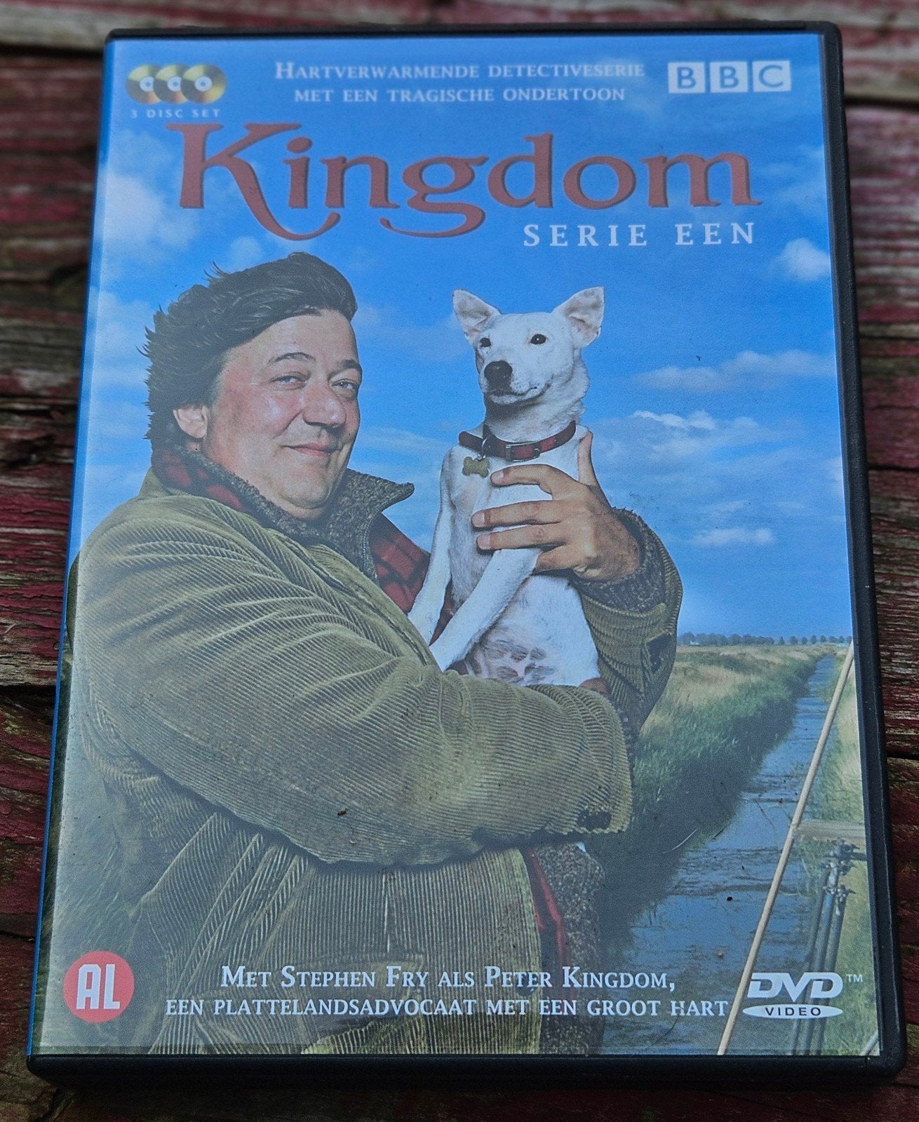 Kingdom dramaserie DVD box
Deze DVD-boxset be, Cd's en Dvd's, Dvd's | Avontuur, Ophalen of Verzenden