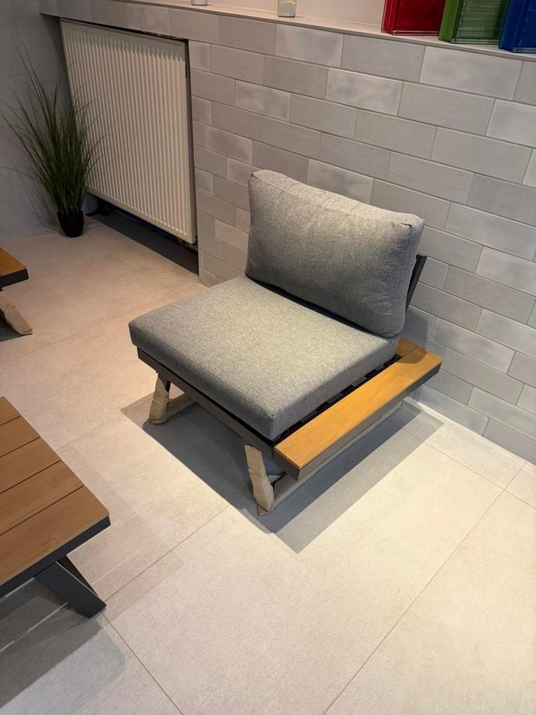 Loungeset Valencia, Tuin en Terras, Ophalen, Zo goed als nieuw, Loungeset