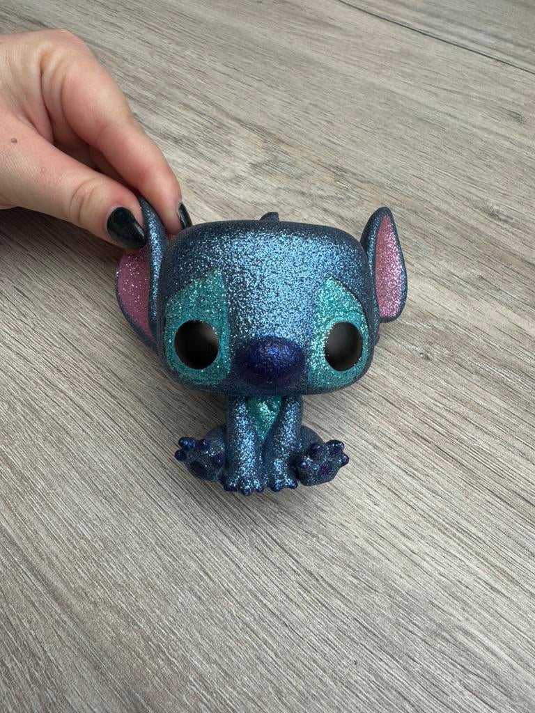 Figurine à paillettes Disney Stitch, Enlèvement, Comme neuf