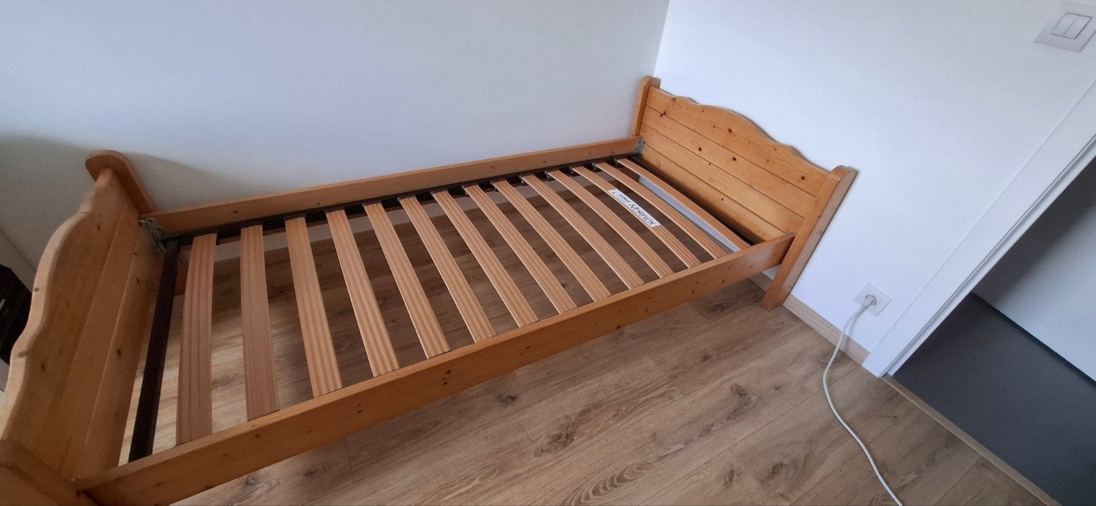 Lit 1 personne, Ophalen, Hout