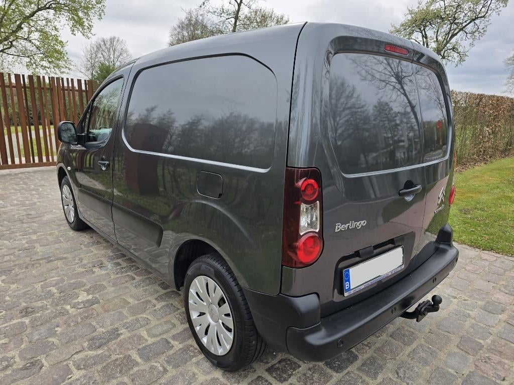 Citroën Berlingo 1.6 HDI lichte vracht / 284.395 km / Euro 5, Auto's, Voorwielaandrijving, Euro 5, Stof, Zwart