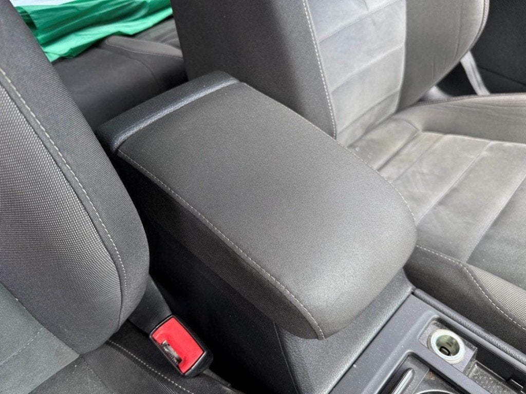 ACCOUDOIR CENTRAL Volkswagen Golf VII (AUA), Utilisé, Volkswagen