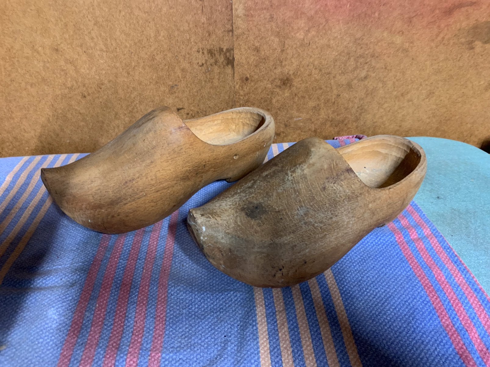Vieux Sabot en bois, Enlèvement ou Envoi