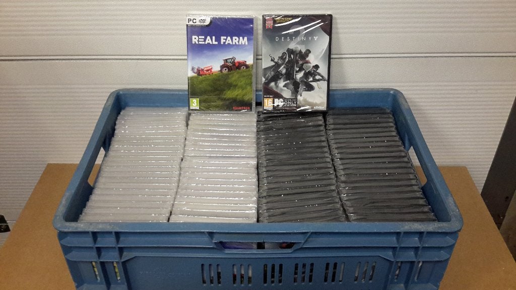 Groot lot ( 579 stuks ) PC-games , DVD en Blue Ray ( NIEUW ), Diversen, Rommelmarktspullen, Nieuw, Ophalen