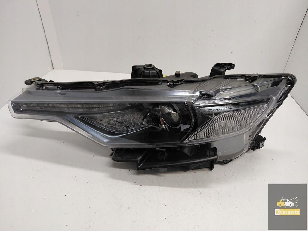 670032328, Maserati Levante Xenon Geen Torsie linkerlamp, Viale Ciro Menotti 322
41121  Modena, IT, Maserati, Gebruikt, Maserati S.p.A.